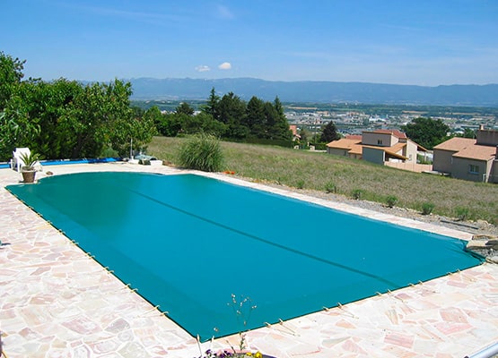 Couverture d'hivernage pour piscine toile opaque